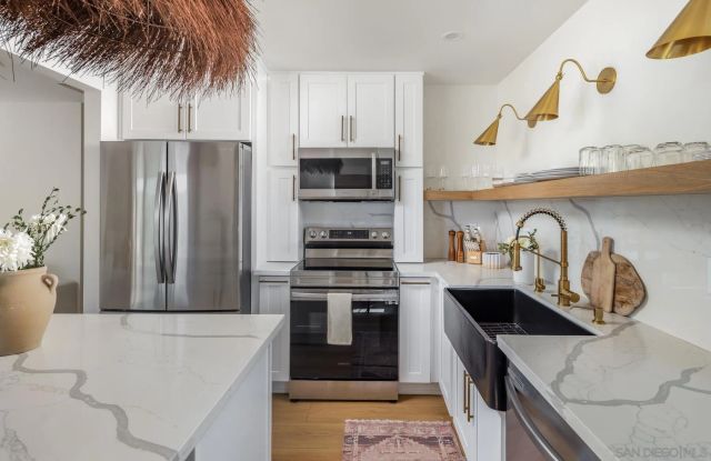 1842-46 S. Pacific Street, Oceanside, CA 92054