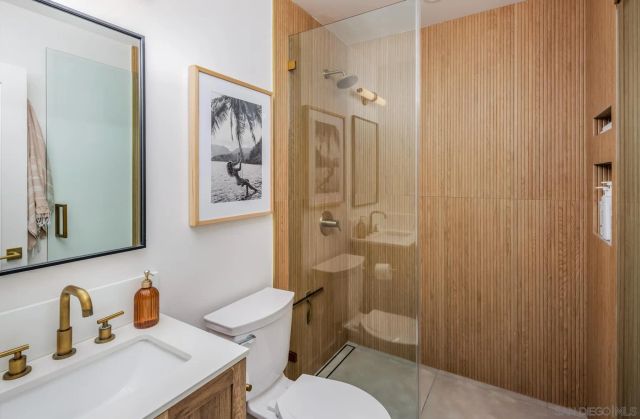 1842-46 S. Pacific Street, Oceanside, CA 92054