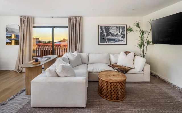 1842-46 S. Pacific Street, Oceanside, CA 92054