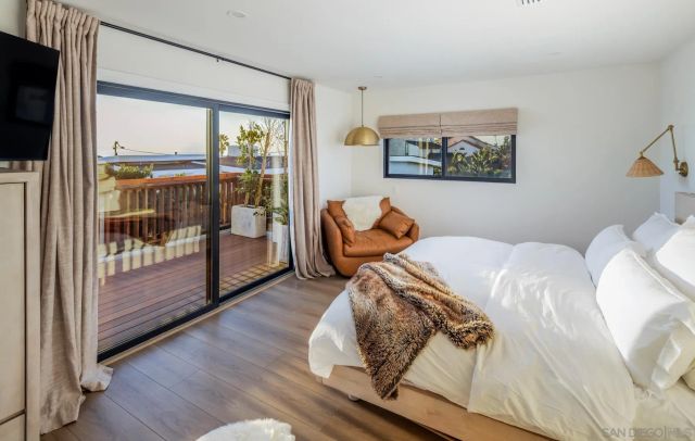 1842-46 S. Pacific Street, Oceanside, CA 92054