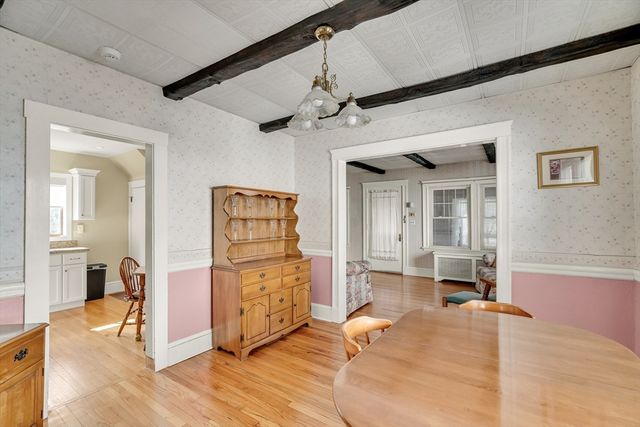 10 Bartlett Avenue, Lexington, MA 02420