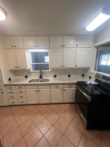 4012 N 25th Street, Waco, TX 76708