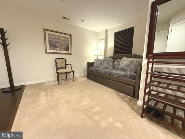210 COMPASS DR DR, Lansdale, PA 19446