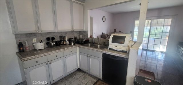 2912 W 30th, Los Angeles, CA 90018