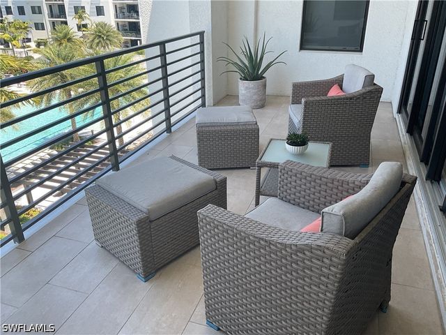 1111 Central AVE 506, Naples, FL 34102