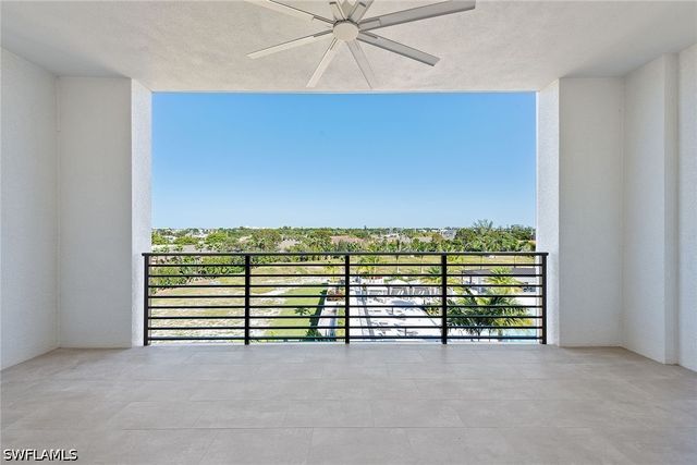 1111 Central AVE 506, Naples, FL 34102