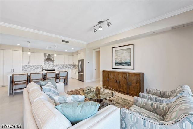 1111 Central AVE 506, Naples, FL 34102