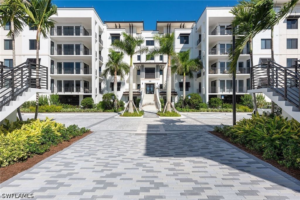 1111 Central AVE 506, Naples, FL 34102