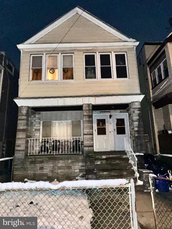 15 WADE ST, Jersey City, NJ 07305