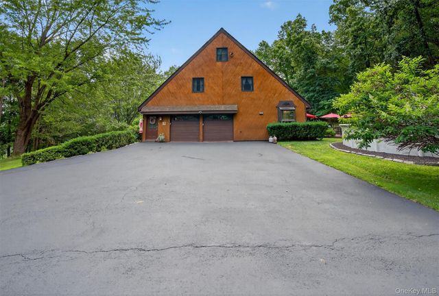 41 Hickory Hill Road, Newburgh, NY 12550