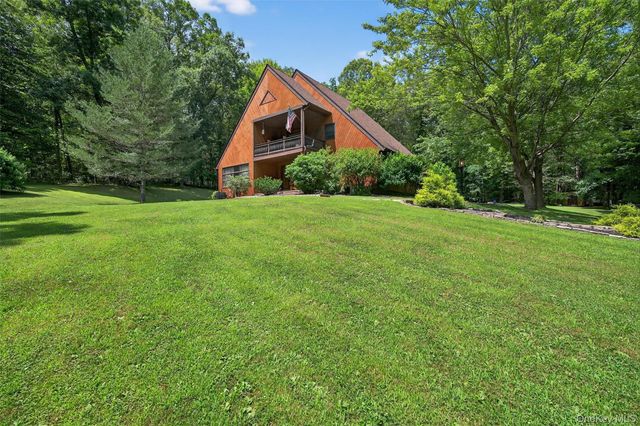 41 Hickory Hill Road, Newburgh, NY 12550