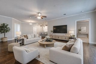 1735 Wittington Place 1207, Farmers Branch, TX 75234