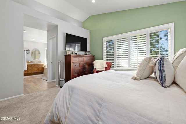 2649 Rikkard Drive, Thousand Oaks, CA 91362