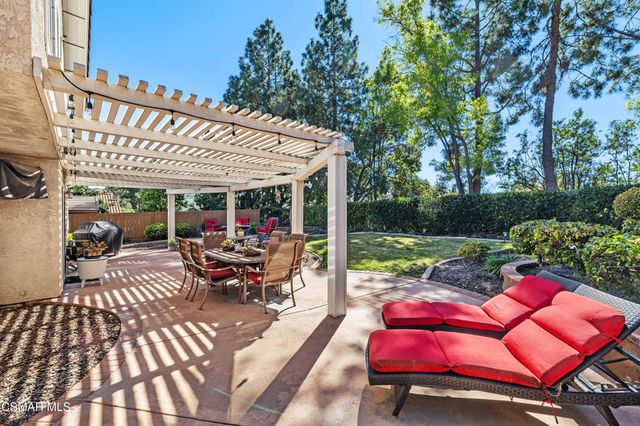 2649 Rikkard Drive, Thousand Oaks, CA 91362