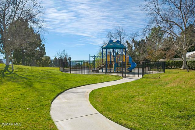 2649 Rikkard Drive, Thousand Oaks, CA 91362