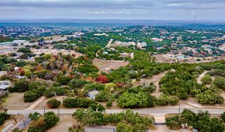 5016 BOB WIRE RD, Spicewood, TX 78669