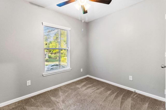 443 Mesquite, Livingston, TX 77351