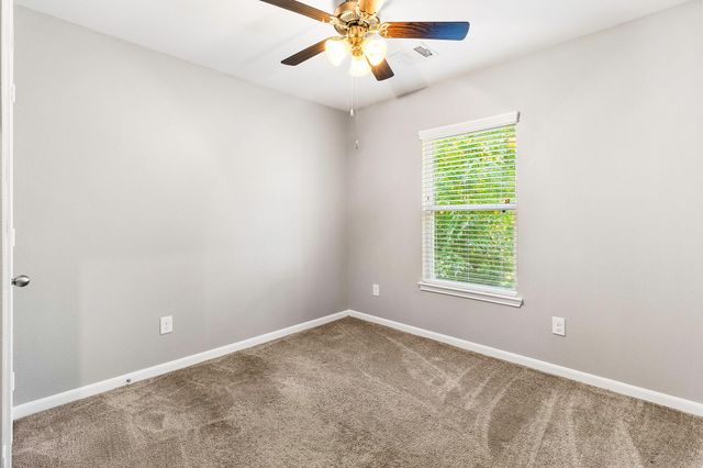 443 Mesquite, Livingston, TX 77351