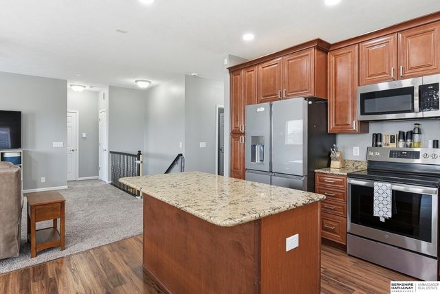 6118 S 189th Street, Omaha, NE 68135