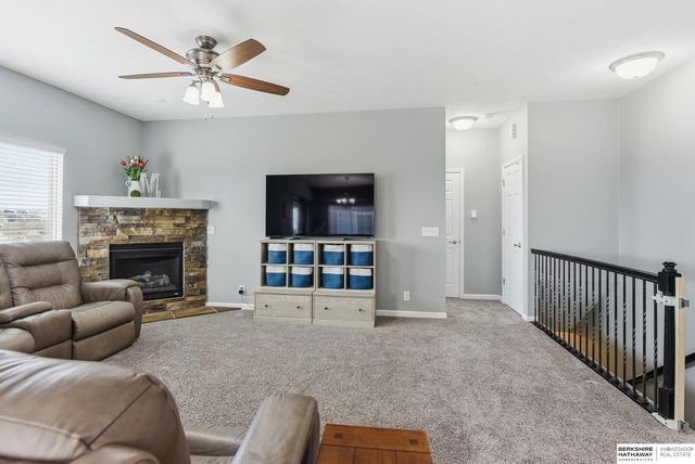 6118 S 189th Street, Omaha, NE 68135