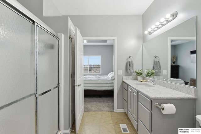 6118 S 189th Street, Omaha, NE 68135