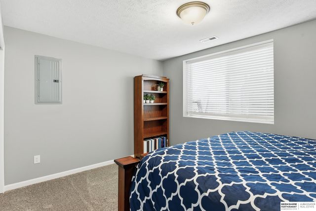 6118 S 189th Street, Omaha, NE 68135