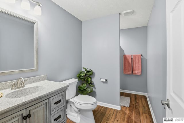 6118 S 189th Street, Omaha, NE 68135