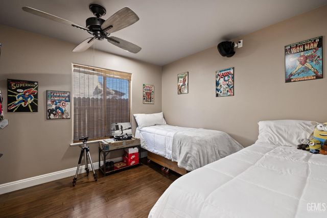 5109 Ursa Court, Bakersfield, CA 93306