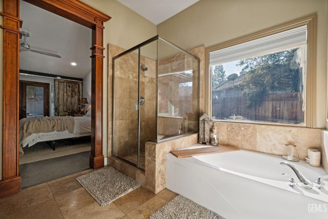 5109 Ursa Court, Bakersfield, CA 93306