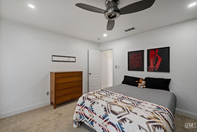 5109 Ursa Court, Bakersfield, CA 93306