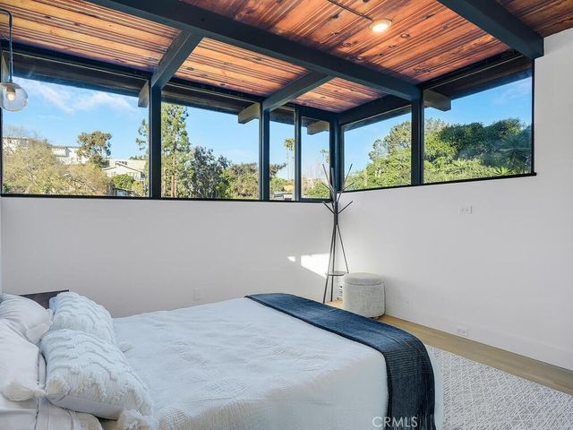 999 Gage, San Diego, CA 92106