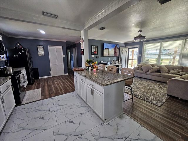 10050 Tanner Williams Road, Mobile, AL 36608