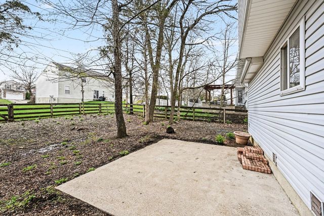236 Triple Crown Drive, Lebanon, OH 45036
