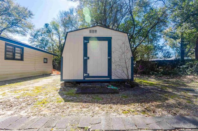 10001 Chemstrand Rd, Pensacola, FL 32534