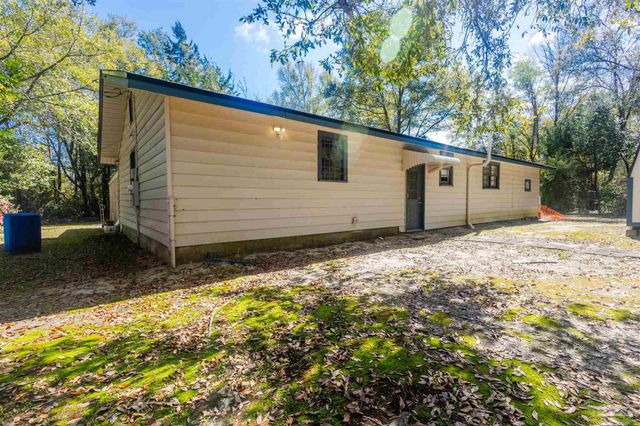 10001 Chemstrand Rd, Pensacola, FL 32534