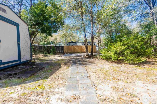 10001 Chemstrand Rd, Pensacola, FL 32534