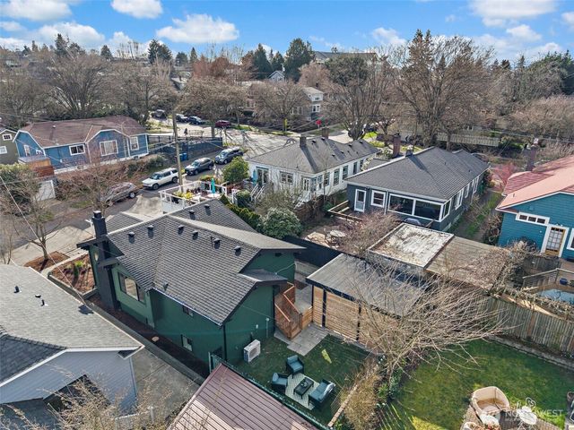 414 W Smith Street, Seattle, WA 98119