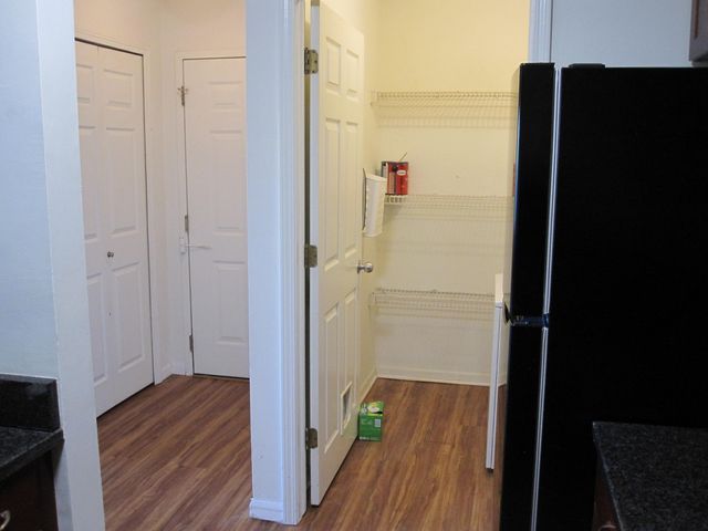123 Fieldcrest 303, Ann Arbor, MI 48103