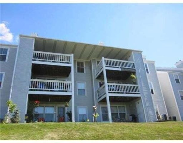 123 Fieldcrest 303, Ann Arbor, MI 48103