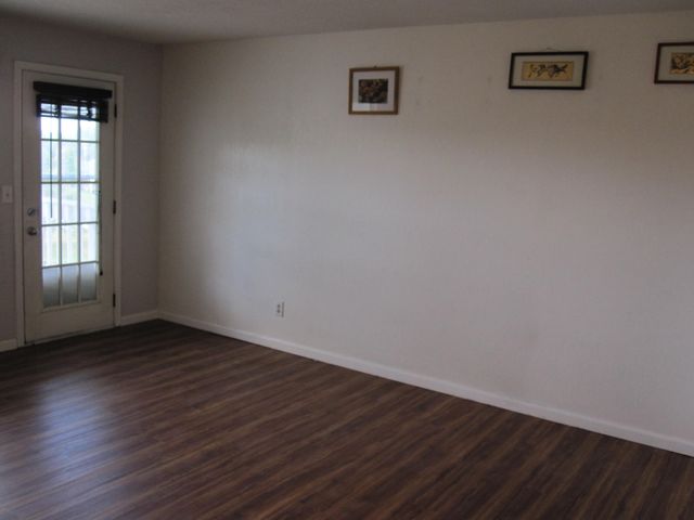 123 Fieldcrest 303, Ann Arbor, MI 48103