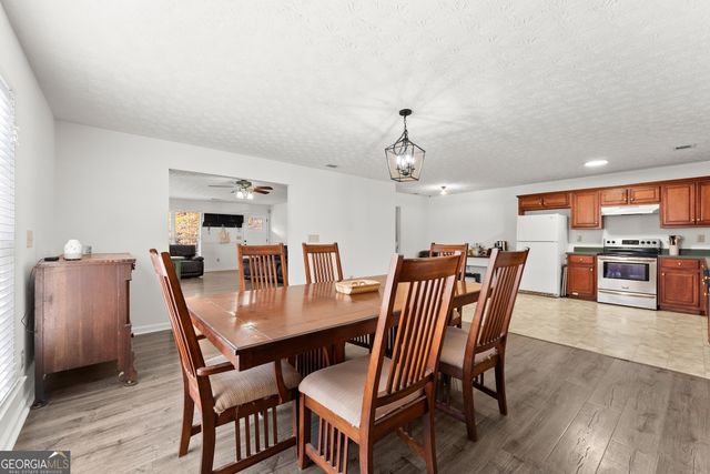 5109 Peach Mountain Circle, Gainesville, GA 30507