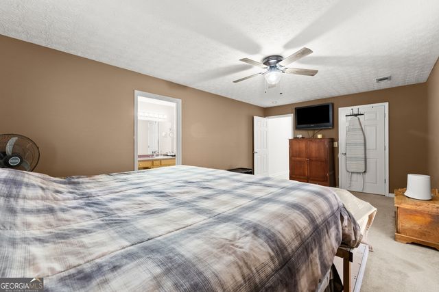 5109 Peach Mountain Circle, Gainesville, GA 30507