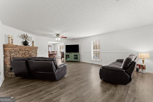 5109 Peach Mountain Circle, Gainesville, GA 30507