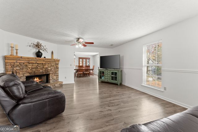 5109 Peach Mountain Circle, Gainesville, GA 30507