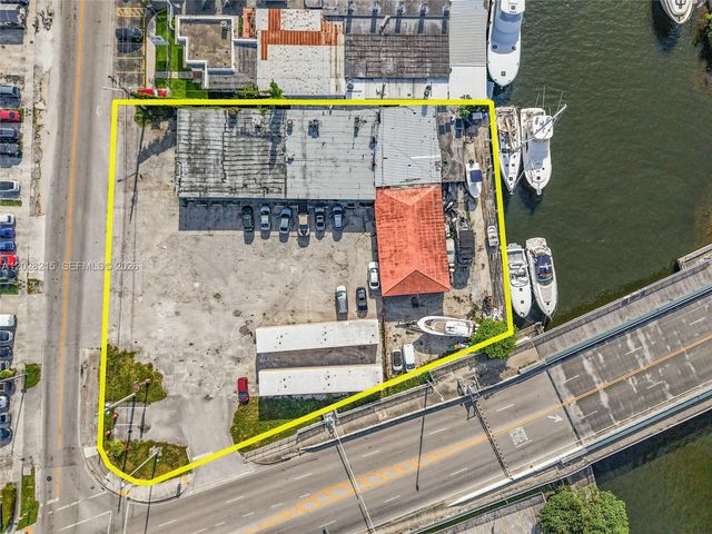 3066 NW River Drive, Miami, FL 33142