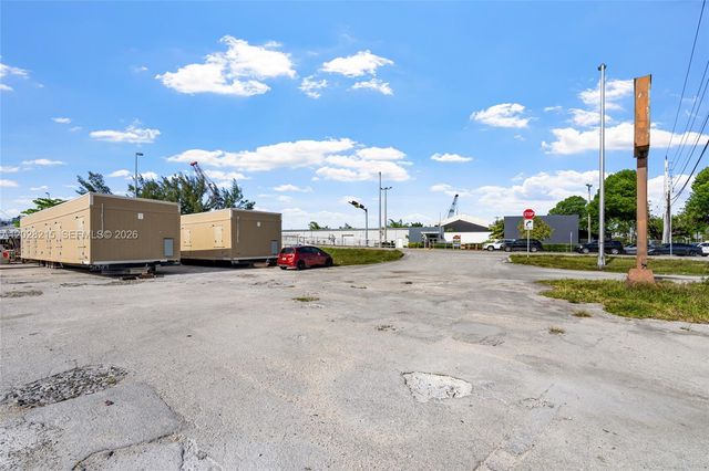 3066 NW River Drive, Miami, FL 33142