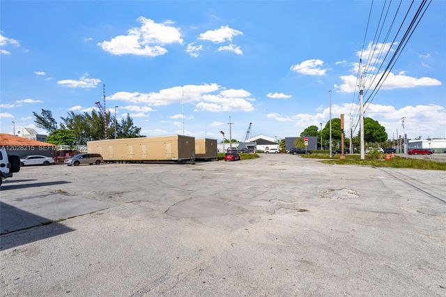 3066 NW River Drive, Miami, FL 33142