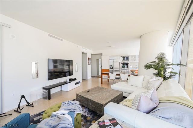 3722 Las Vegas Boulevard 306, Las Vegas, NV 89158