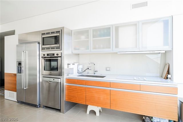 3722 Las Vegas Boulevard 306, Las Vegas, NV 89158