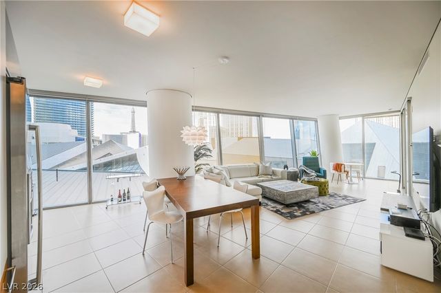 3722 Las Vegas Boulevard 306, Las Vegas, NV 89158